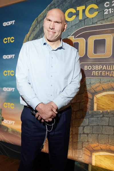 Николай Валуев | www.starhit.ru