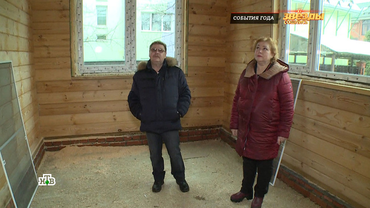 Юмористу Николаю Бандурину не хватает денег на постройку дома