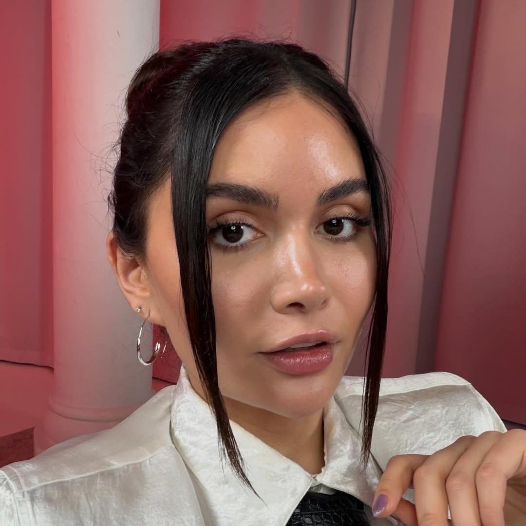 «Диджеи, дивы, дорогой эскорт»: внучка первого президента Узбекистана рассказала, как ультрабогатые отмечают Новый год