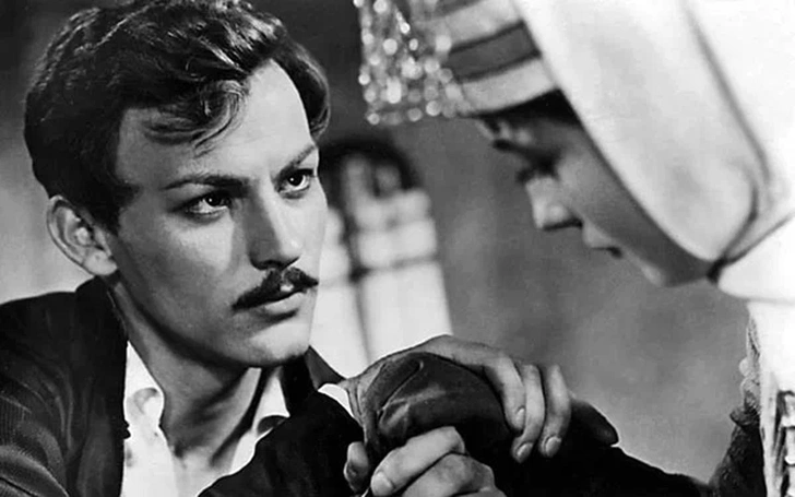 кадр из фильма «Герой нашего времени» (1967), Владимир Ивашов	в роли Григория Печорина, Сильвия Берова в роли Бэлы | Источник: Кинопоиск.ру
