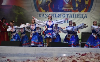 Казачьи песни, джигитовка, курени и шашки: Коломенское на один день превратится в казачью станицу