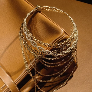 Мои золотые: оригинальная ювелирная выставка Hermès