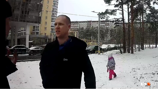 В Екатеринбурге детские крики привели к жестким разборкам между соседями | Источник: читатель E1.RU