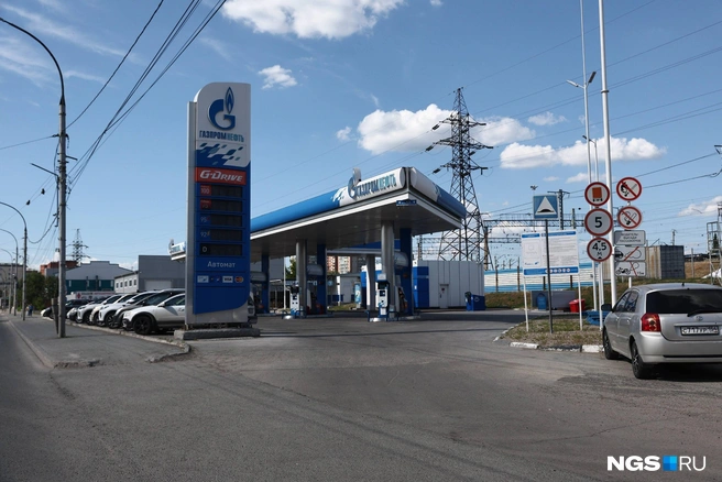 Автоматические заправки по городу закрыли | Источник: Александр Ощепков / NGS.RU