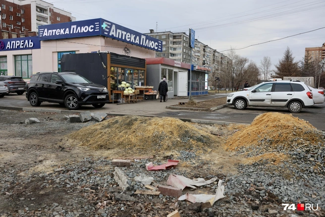 На перекрестке с Чайковского с благоустройством все плохо | Источник: Наталья Лапцевич