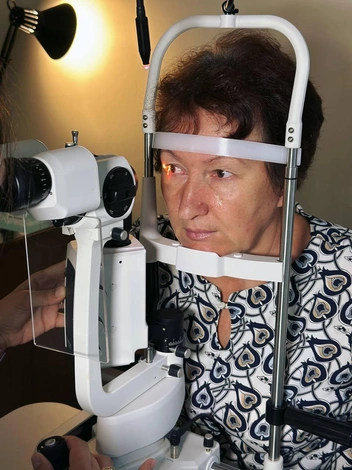 Здесь проводят полное обследование на современном оборудовании | Источник: «Центр хирургии глаза»