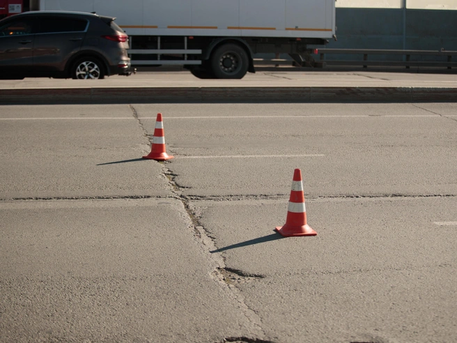 Участники обсуждения определяют наиболее проблемные участки городской дорожной сети | Источник: Андрей Бортко / NGS.RU