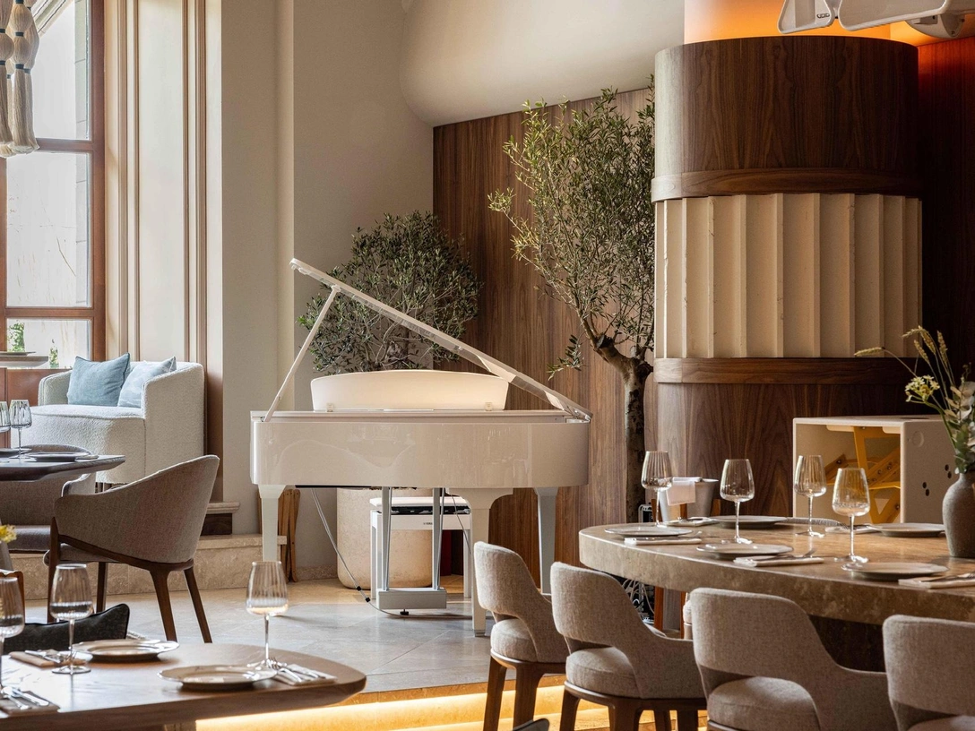 Для дружеских и романтических встреч: рестораны, которые растопят ваше сердце этой зимой | marieclaire.ru