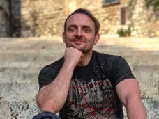 Дочь Запашного после скандального признания отца: «Ребяткам, вешающим лапшу на уши, пожелаем всего наилучшего»