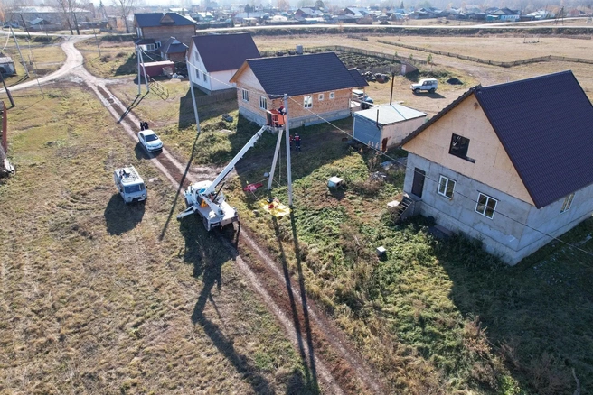 С начала года к сетям присоединили 299 объектов, включая больницы и ФАПы | Источник: «Россети Сибирь»