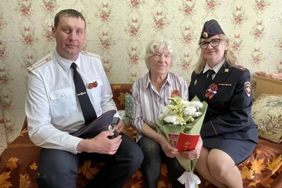 Ветерана полиции Марию Каймакову поздравили с 90-летием в Чите