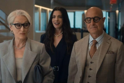 Энн Хэтэуэй в сиквеле «Дьявол носит Prada»: за что её назвали «глупой дивой»