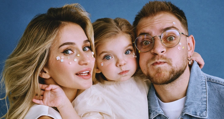 NANSI & SIDOROV с дочкой | Источник: Соцсети