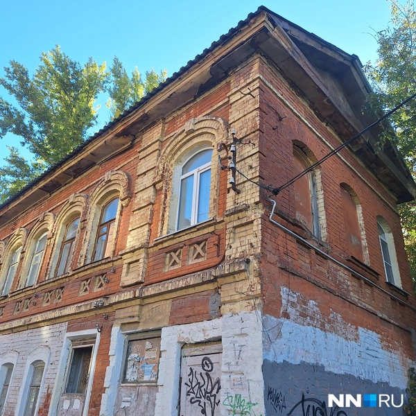 Фасад здания на улице Гоголя, 26 | Источник: Валерия Коростелева / NN.RU
