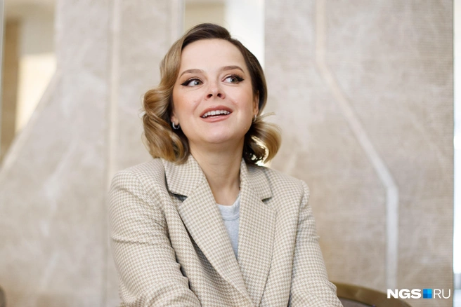 Наталия Медведева была ведущей 7-й Народной премии НГС | Источник: Андрей Бортко/NGS.RU