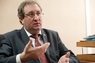 Pavel Mikov Recalls Childhood and Mother from Orphanage