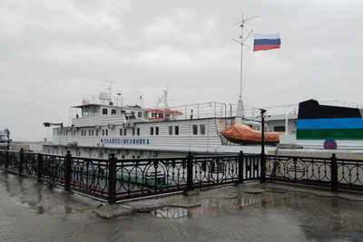 Плавучая поликлиника «Святитель Лука» начала навигацию в Югре
