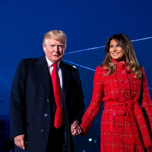 Мелания Трамп зажгла рождественскую елку