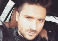 Сергей Лазарев примерил на себя роль свахи