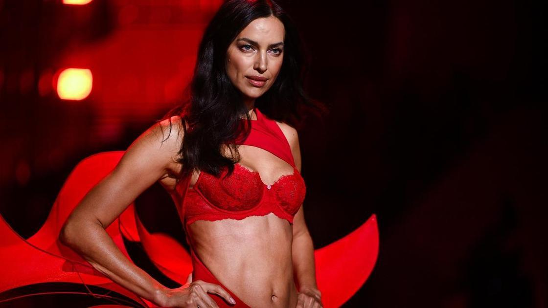 Как подиум Victoria's Secret стал для Ирины Шейк местом личных откровений