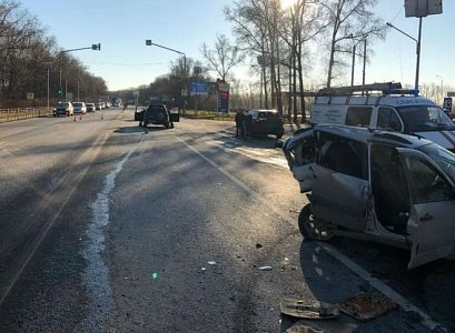 В соцсети ищут очевидцев массового ДТП на трассе М5 под Рязанью | ya62.ru