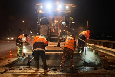 В Волгограде чиновники объяснили, почему разрушаются дороги