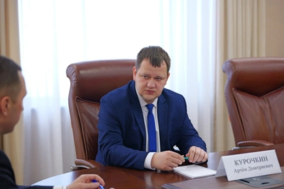 Артем Курочкин возглавил Ленинский район Саратова