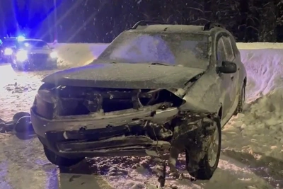 На Восточном обходе Перми иномарка сбила женщину и подростка