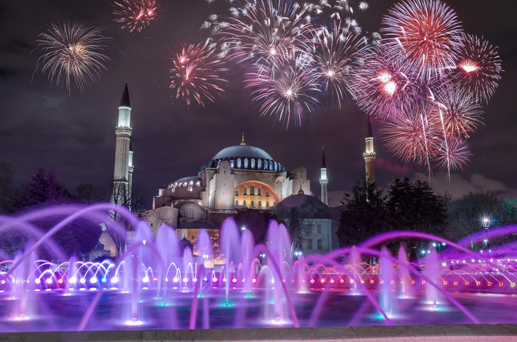 Отмечаем в родном городе Сейран: где встретить Новый год 2024 в Турции