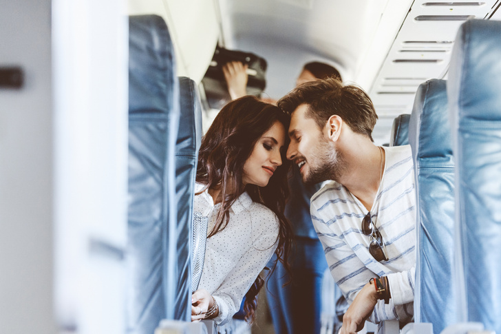 Каждый 50-й путешественник находит любовь всей жизни во время полета