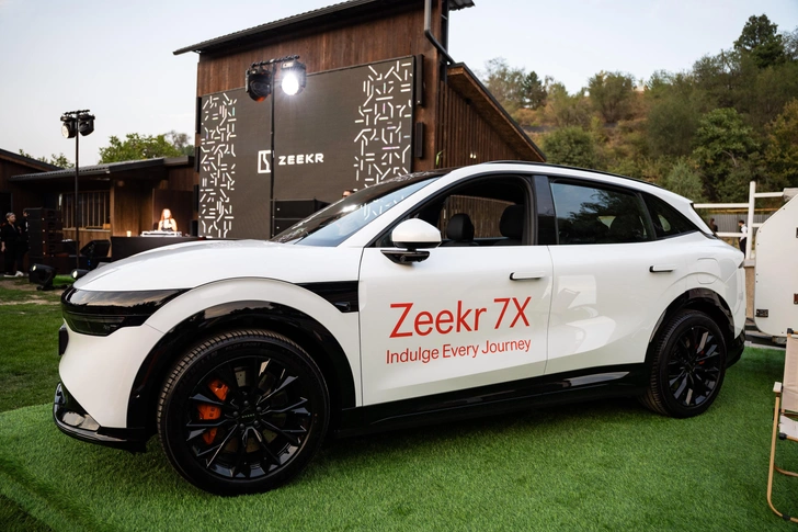 Премиальный электрокроссовер ZEEKR 7Х в Казахстане: цены, версии и параметры | marieclaire.kz