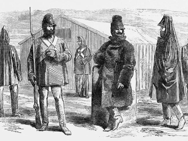Британские солдаты в балаклавах во время Крымской войны. Гравюра, 1855 | Источник: Getty Images