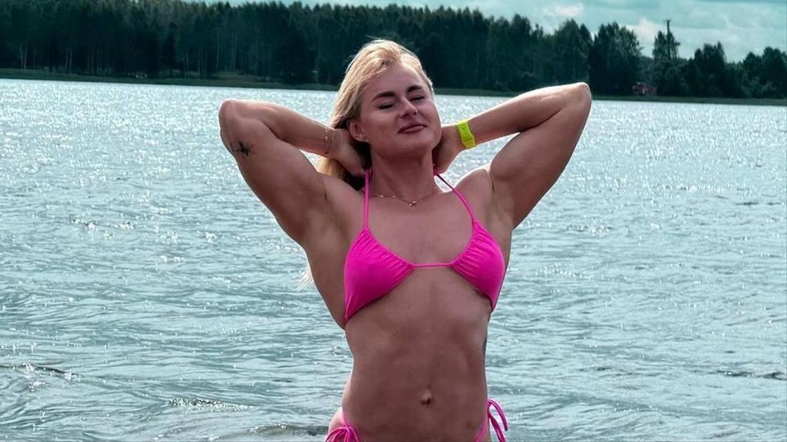 Анна Шукшина не стала нарушать грустную традицию в свой 36-й день рождения