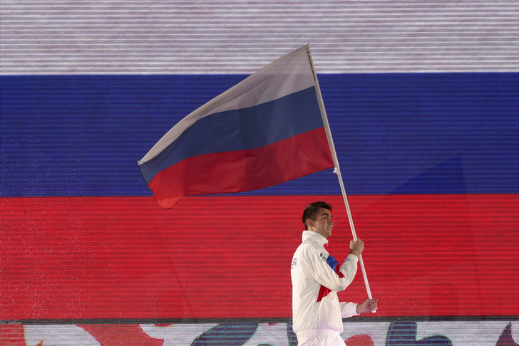 Новый сериал про Лару Крофт и возможный допуск россиян на Олимпиаду: главные новости 30 января одной строкой