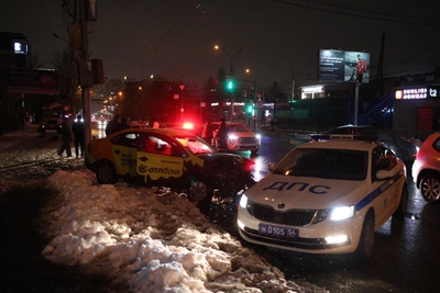 Пострадавшие в ДТП на Октябрьском универмаге продолжают лечение