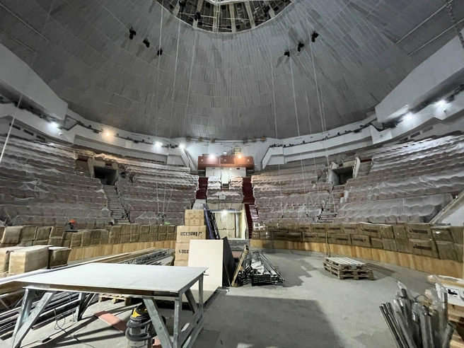 Вот так сейчас выглядит арена и места для зрителей | Источник: Алексей Волоцков / T.me