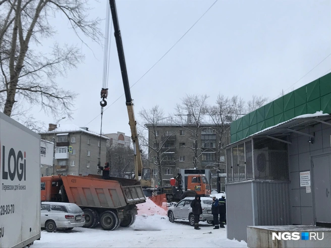 Авария на левом берегу, отключение тепла левый берег Новосибирск 14