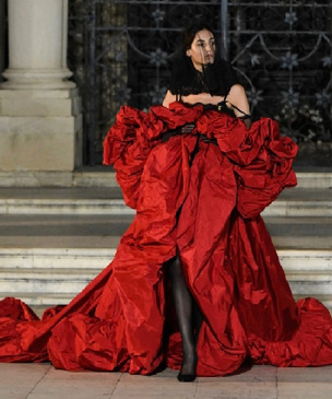 Как прошел юбилейный показ Dolce&Gabbana Alta Moda на Сицилии?