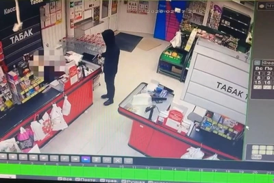 В Минеральных Водах грабитель с шумовым пистолетом забрал деньги