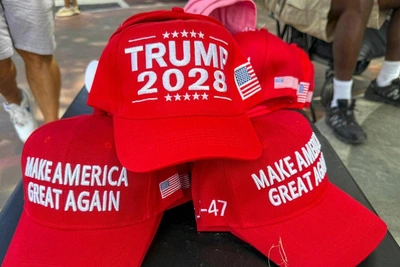 Джо Роган назвал сторонников MAGA «неумными» и «ботанами»