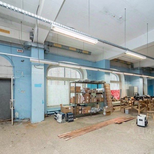 Ранее почти 150 лет в этом помещении располагался продуктовый магазин — «Лабаз» | Источник: «ЦИАН»