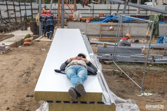 Пока в ноябре есть один официальный нерабочий праздничный день | Источник: Михаил Огнев / FONTANKA.RU