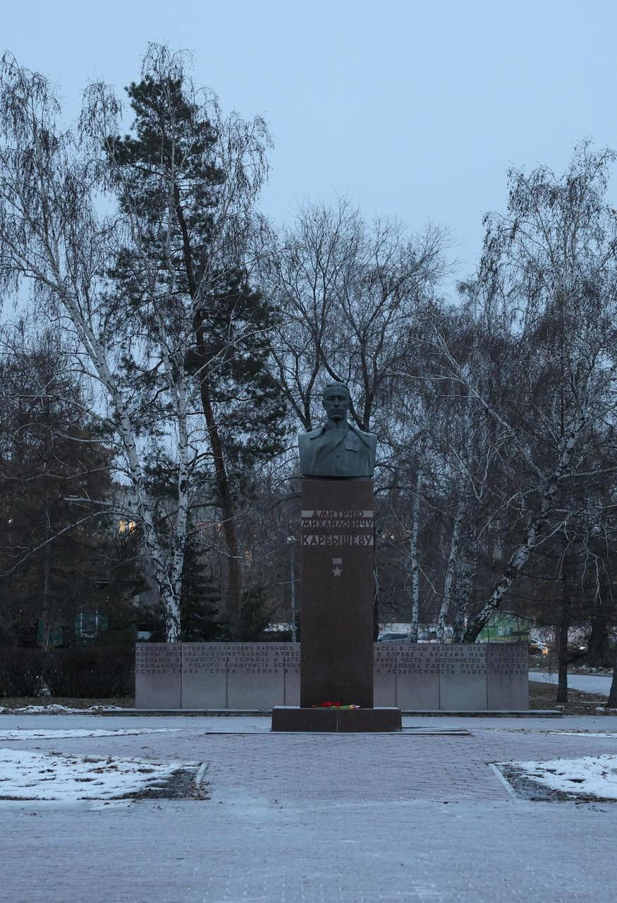 Церковь Михаила Клопского на территории современного сквера Карбышева | Источник: Евгений Софийчук / NGS55.RU