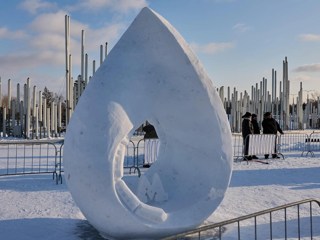 Омский «Остров свободы» изваял работу «Не пытайся покинуть Омск». | Источник: Александр Ощепков / NGS.RU