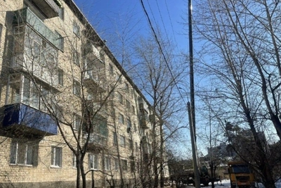 В Чите начали капитальный ремонт кровли на Украинском бульваре