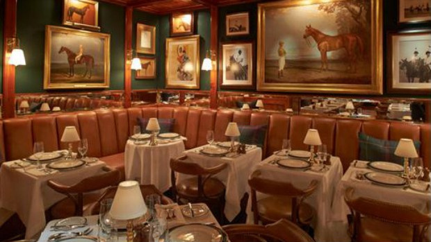Марка Ralph Lauren открыла ресторан в Нью-Йорке — The Polo Bar.