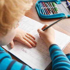 Как выбрать прописи для дошкольника: 8 советов родителям