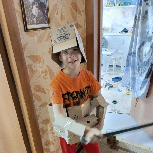 Мальчишки быстро освоились в доме Ольги | Источник: Ольга Комарова