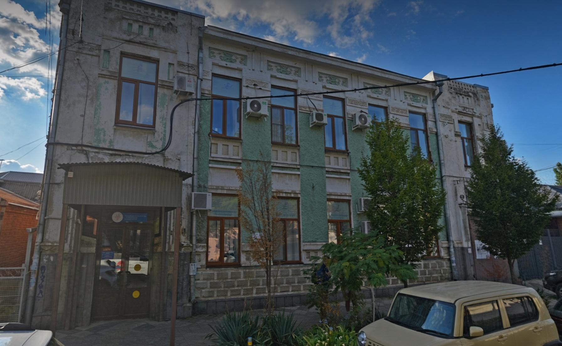 Памятник архитектуры отреставрируют в центре Краснодаре за 58,5 миллиона рублей