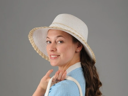 Шляпы и клеш для «Невесты комдива»: что носили в 70-х